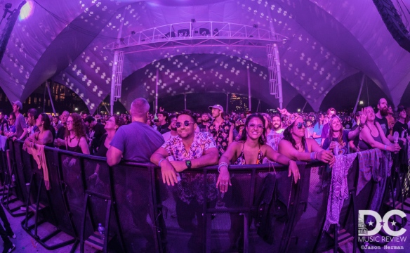 Fans truly appreciating The Disco Biscuits