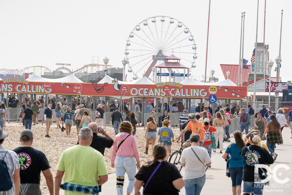 Approaching the Oceans Calling entrance Approaching the Oceans Calling entrance