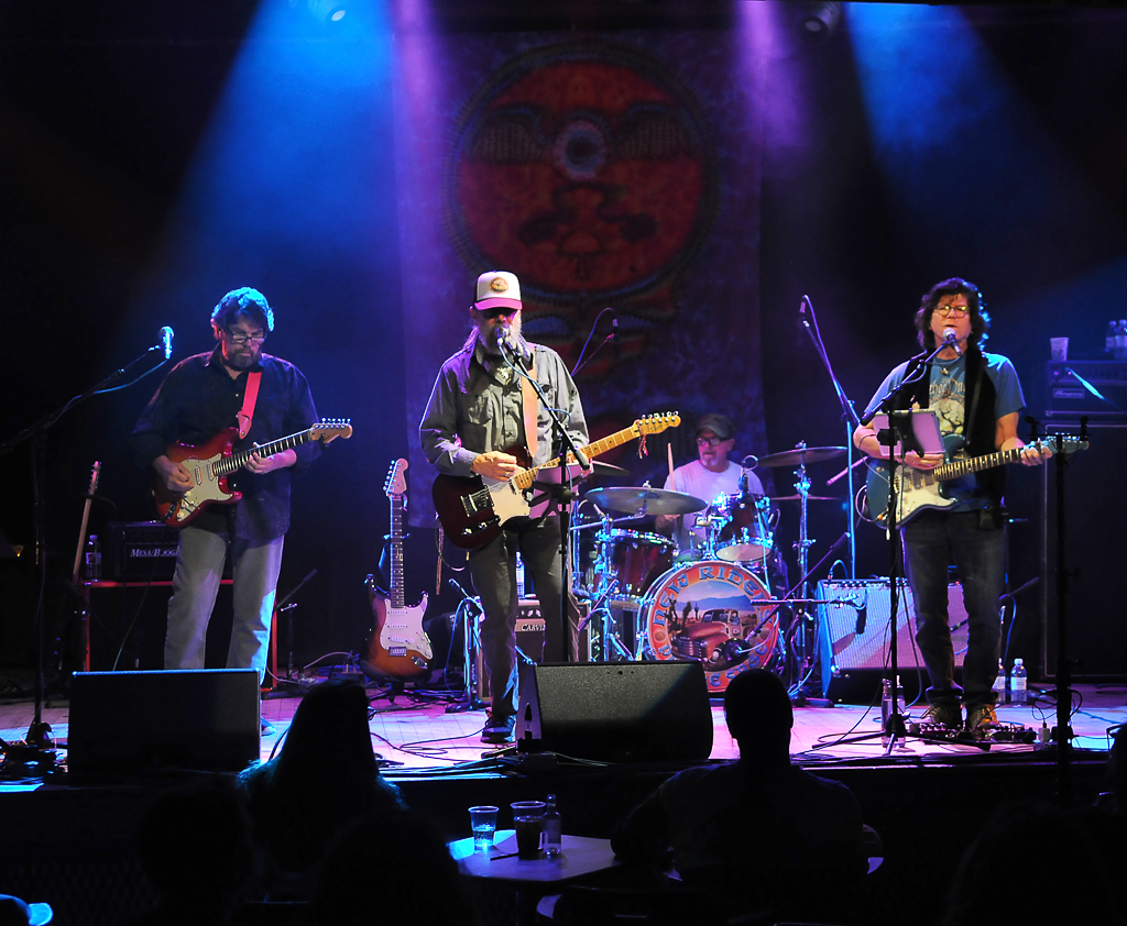 Mike Falzarano (Center) performing with Live Dead ’69 (Photo Credit: J. Scott Shrader/ Courtesy of Live Dead ‘69)