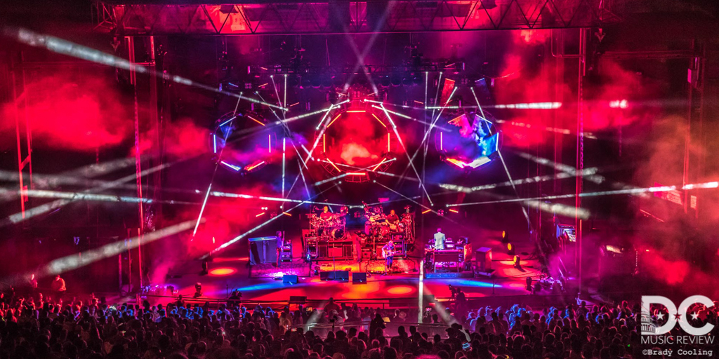 The String Cheese Incident Brings The Faithful To Red Rocks