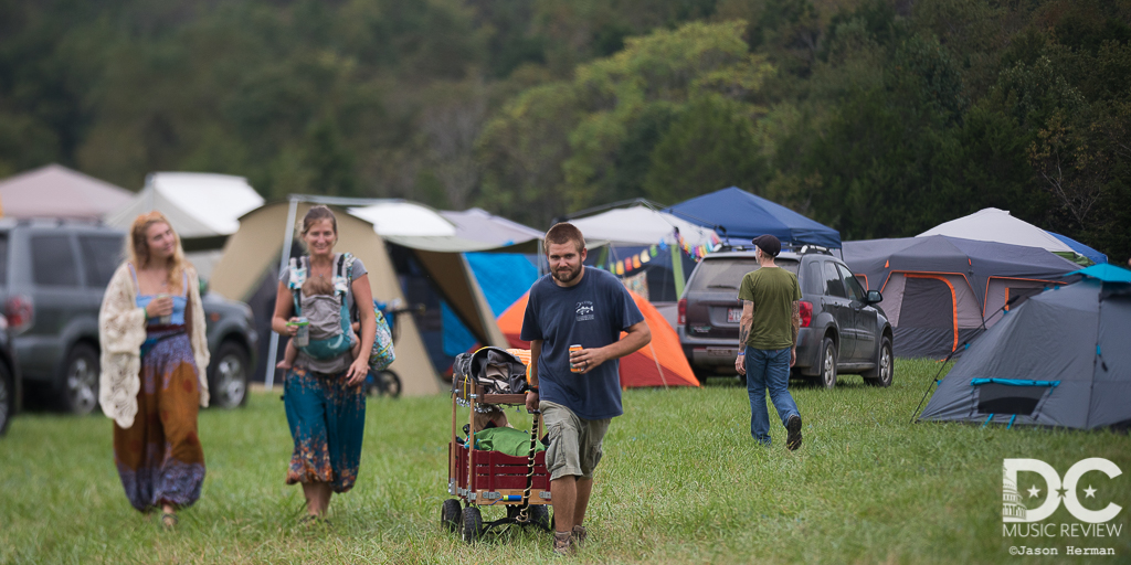 A family on their way to the The Festy Experience