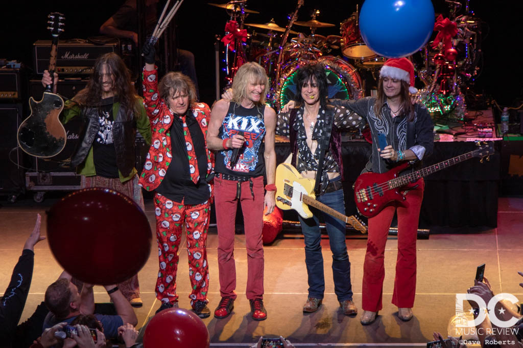 Kix finishes the show