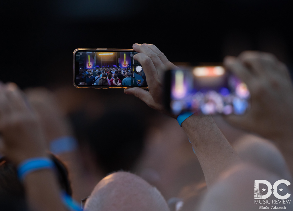 Everyone in the audience wanted to capture their own personal keepsake of the concert to take home and treasure.