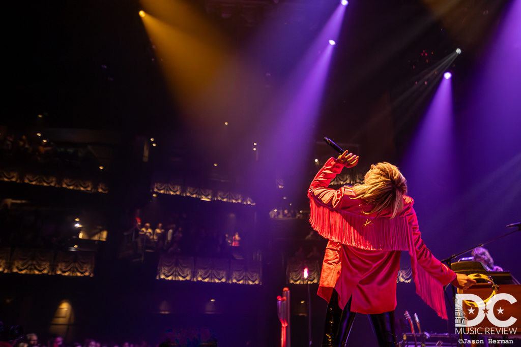 Grace Potter filling the cavernous venue with her voice.