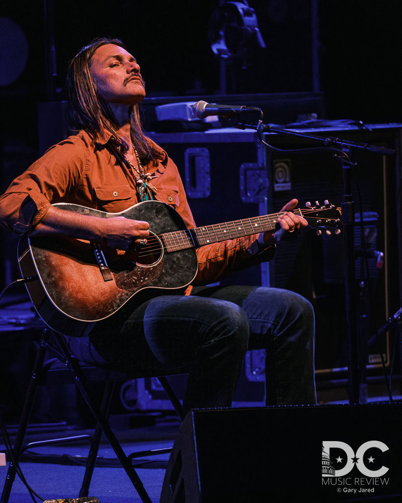 Duane Betts at the Warner Theater on March 7, 2024