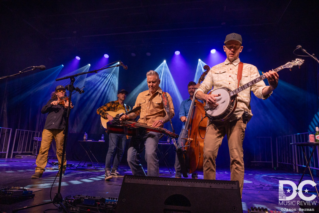 The Infamous Stringdusters