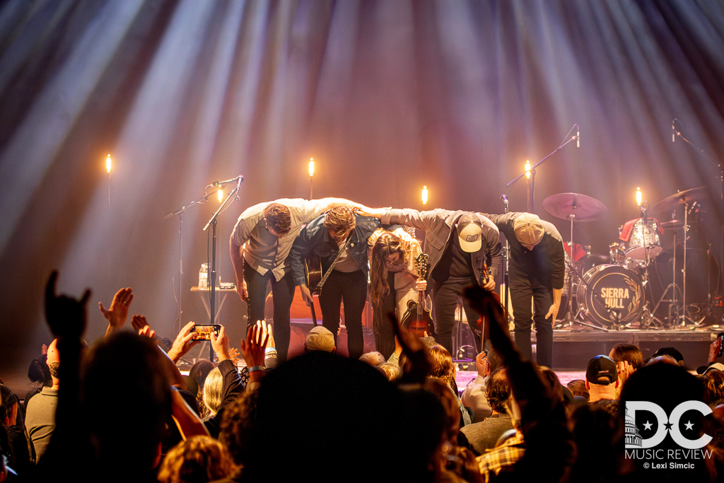 Sierra Hull and her band take a bow to a sold-out Jefferson Theatre